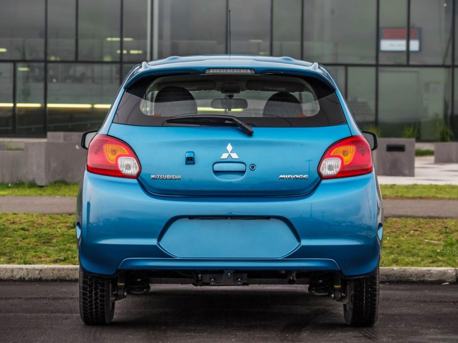  Mitsubishi Mirage 2013 года  (US) (фото 16 из 30)